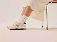 515 v3 Sneaker - Women's
