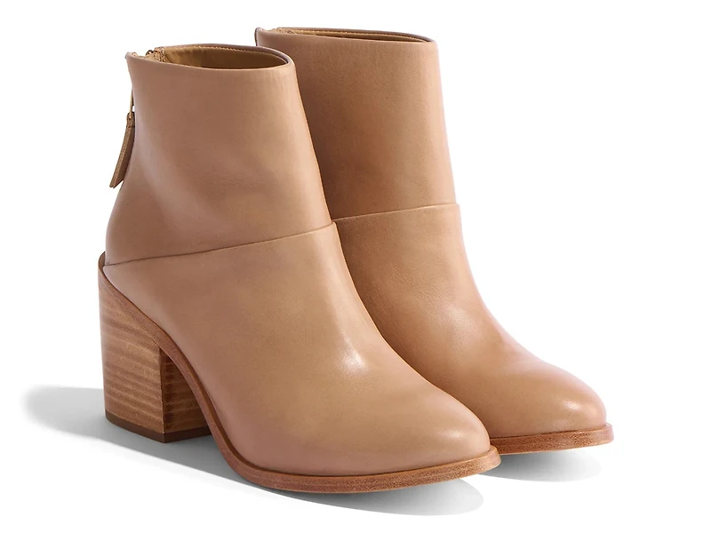 Dari Bootie