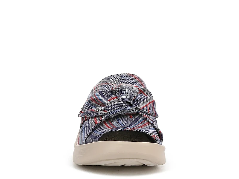 Smile Wedge Sandal