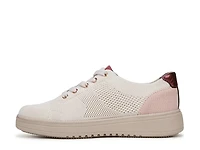 VIP Sneaker