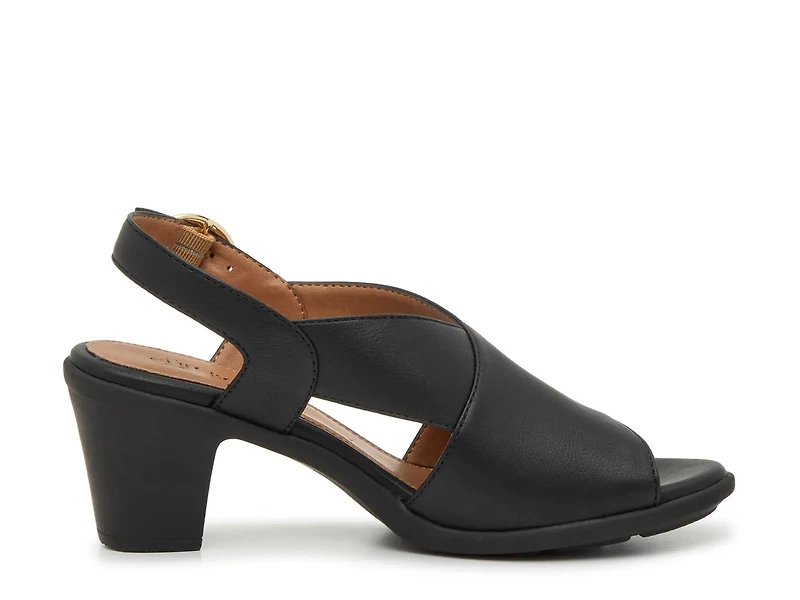Kylie Sandal