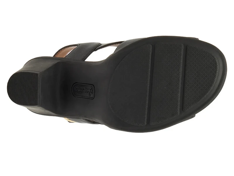 Kylie Sandal