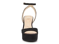 Jetteo Platform Sandal