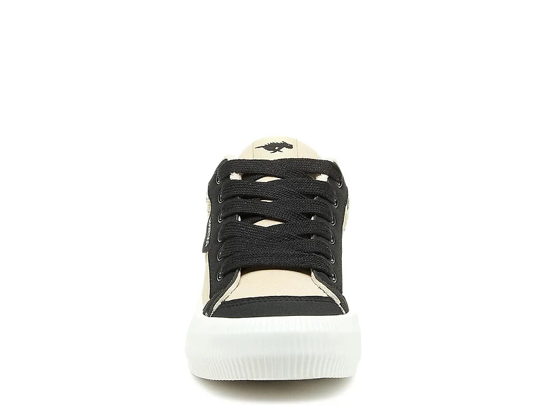 Cheery Sneaker
