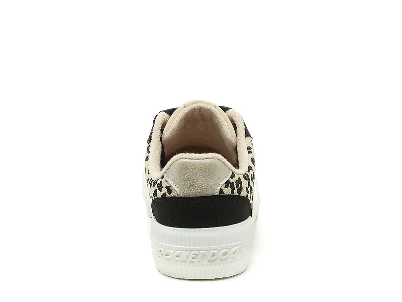 Cheery Sneaker