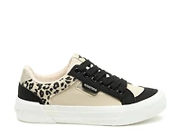 Cheery Sneaker