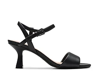Evalynne May Sandal