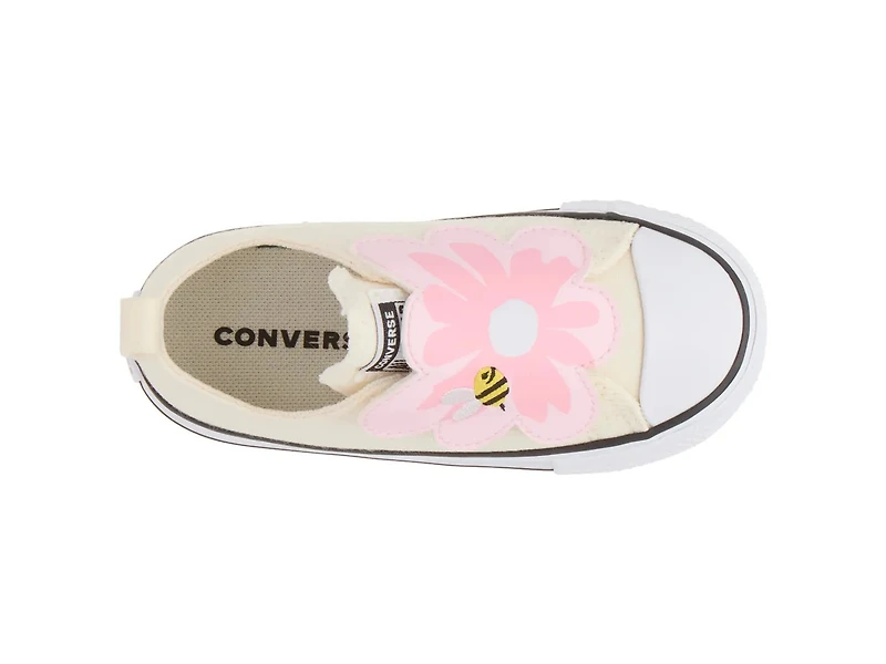 Chuck Taylor All Star Sneaker - Kids'