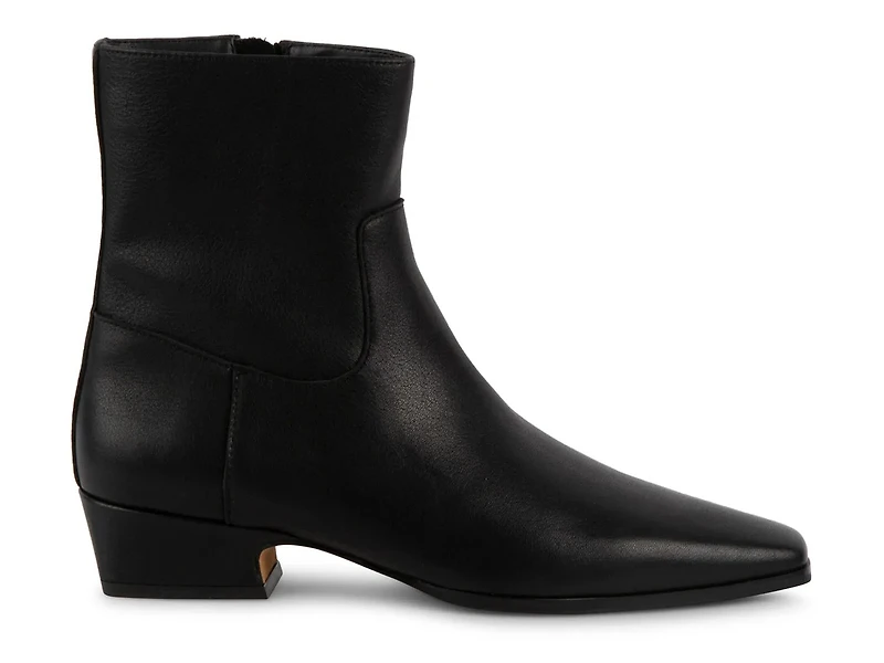 Dusty Bootie