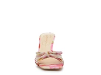 Kynnie Sandal