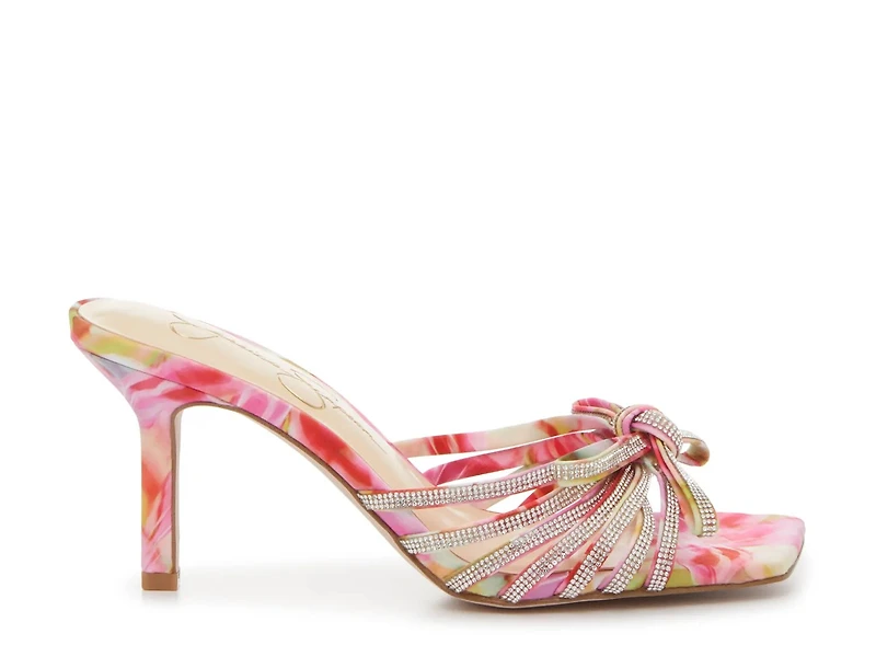 Kynnie Sandal
