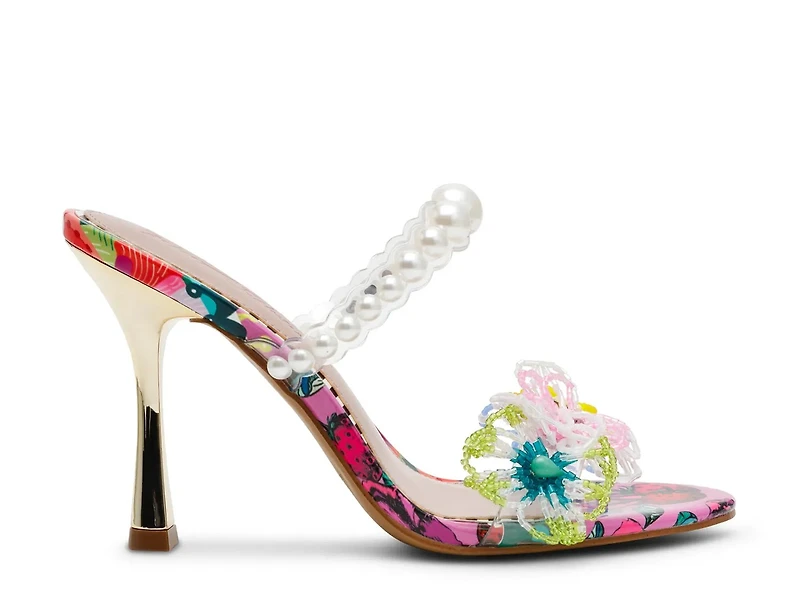 Goldiee Sandal