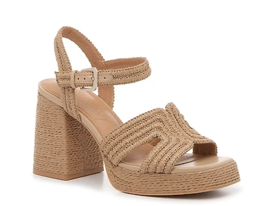 Delanna Sandal