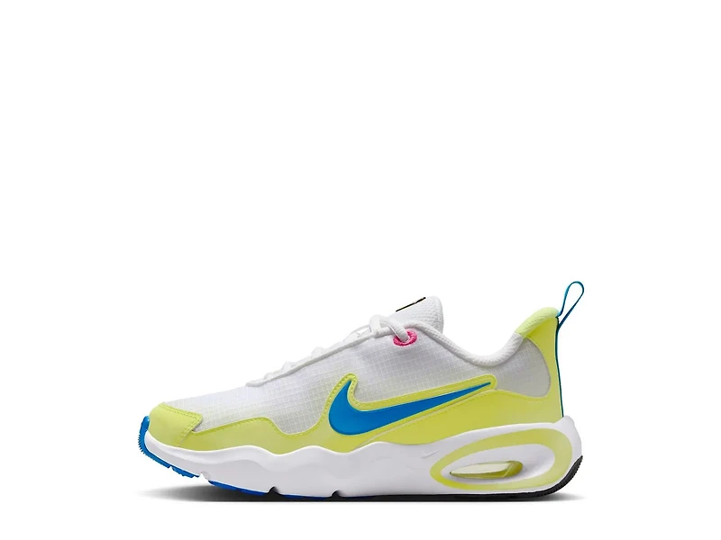 Air Max Nova Sneaker