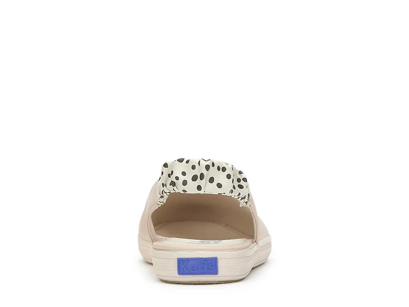 Point Slingback Flat