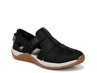 Echo Fisherman Slip-On