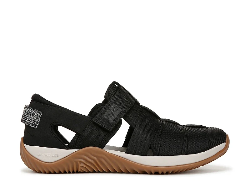 Echo Fisherman Slip-On