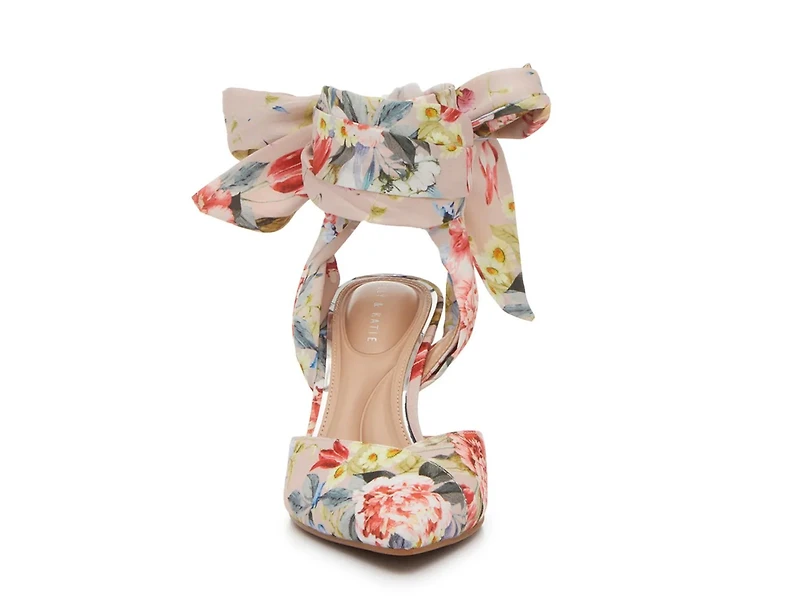 Adelle Pump