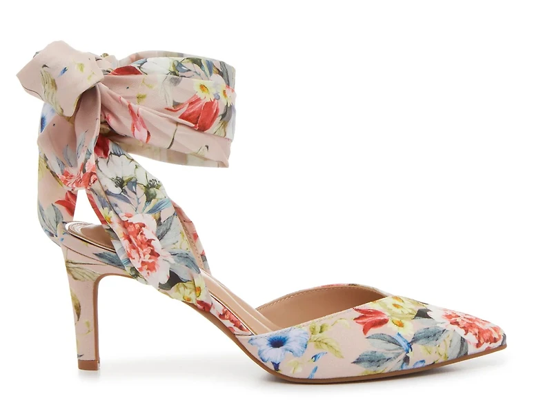 Adelle Pump