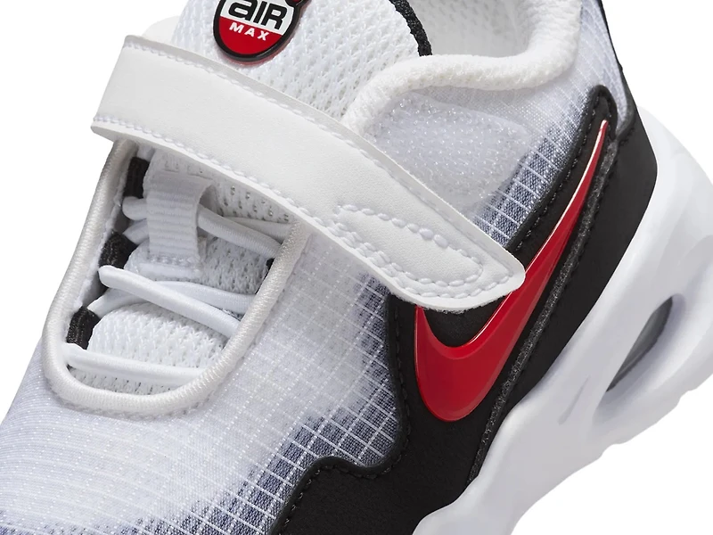 Air Max Nova Sneaker