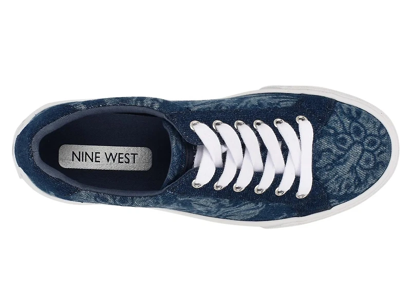 Layna Sneaker