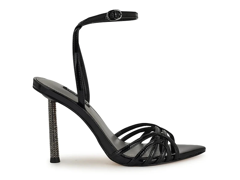 Paxal Sandal