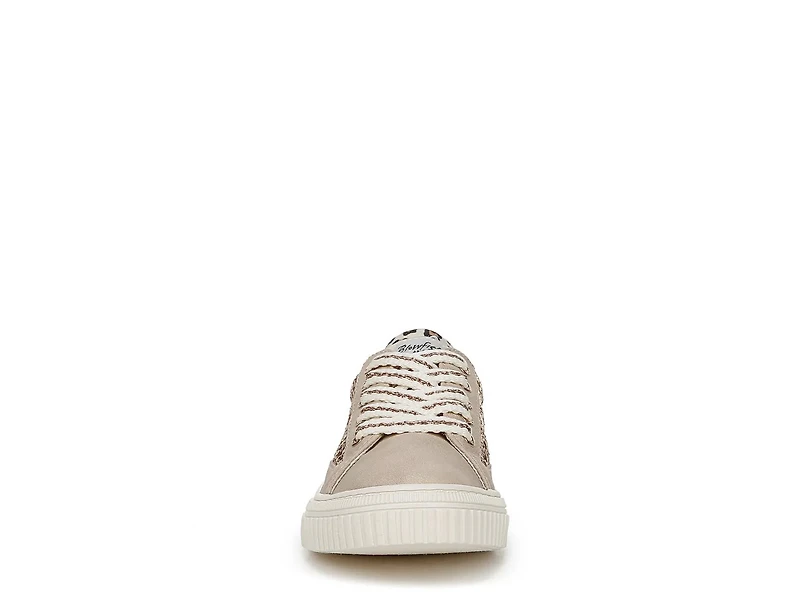 Amaze Sneaker