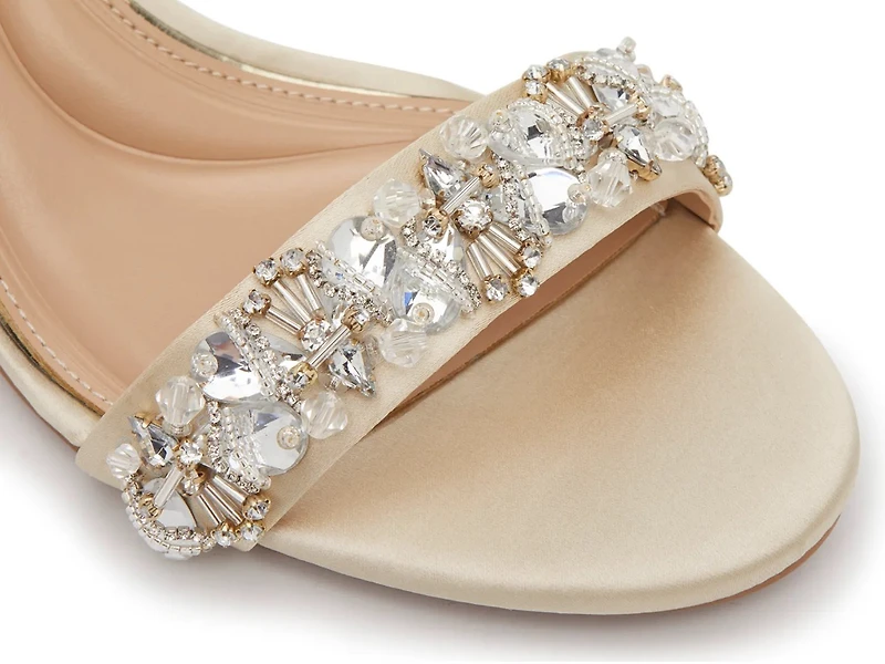 Magena Sandal