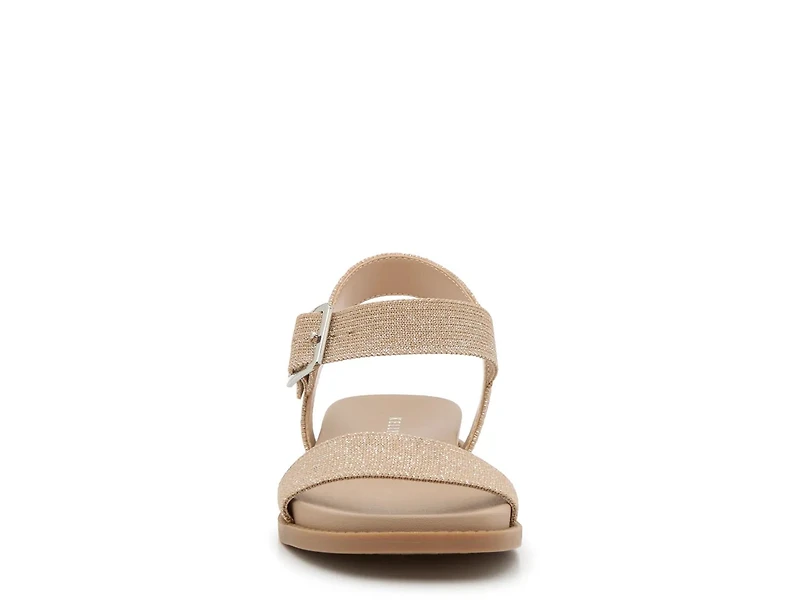 Della Sandal
