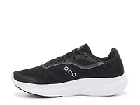 Cohesion 18 Running Shoe