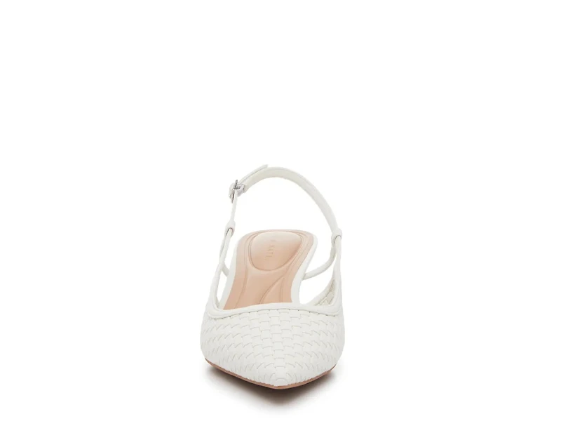 Lorelai Pump