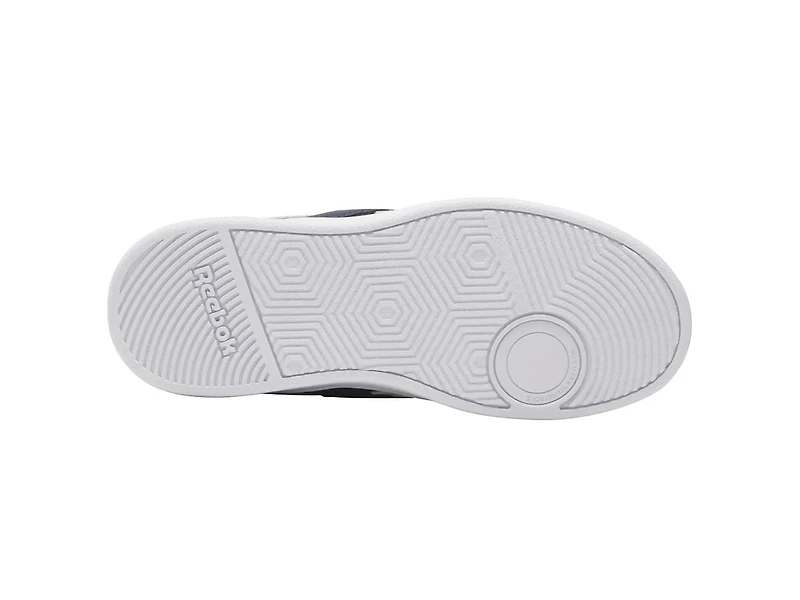 Court Advance Sneaker