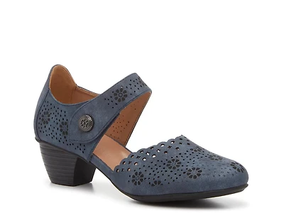 Footloose Pump
