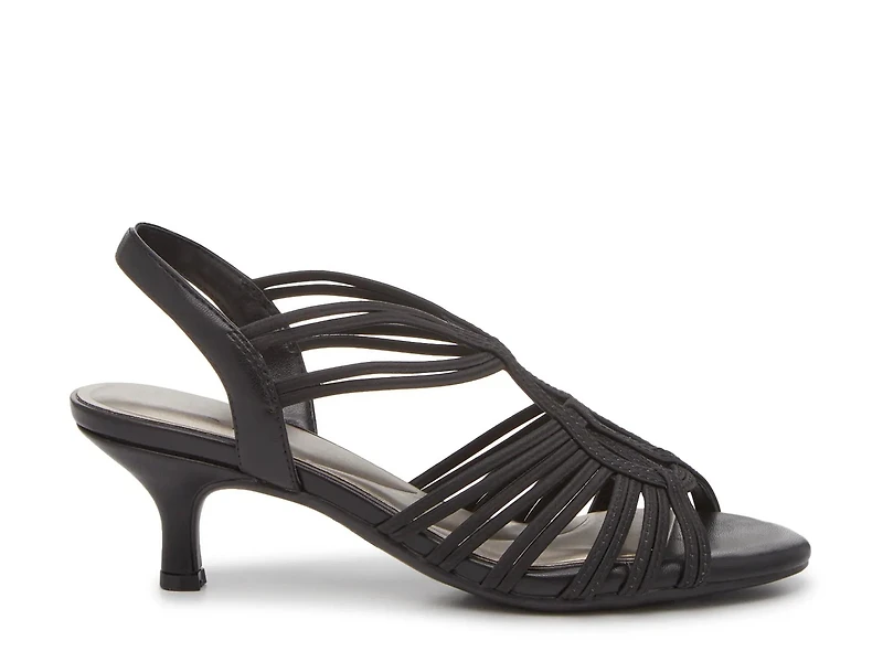 Emma Sandal