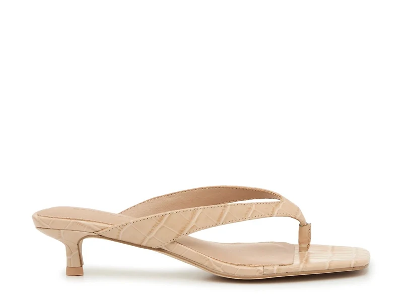 Ellie Sandal