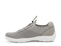 Razi Slip-On Sneaker