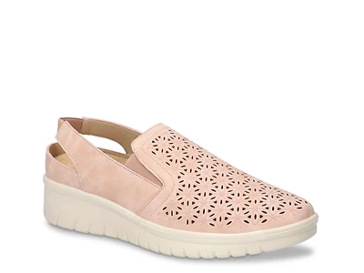 Petal Wedge Sandal