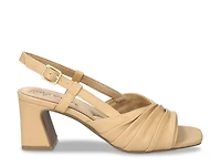 Lucie Sandal