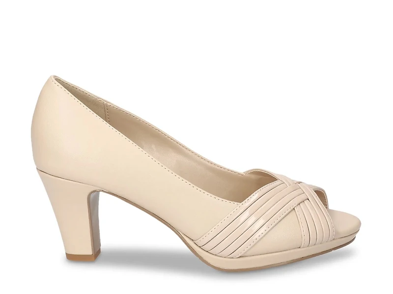 Lavish Pump