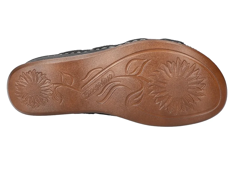 Alexi Wedge Sandal