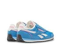 Classic AZ Sneaker