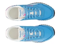 Classic AZ Sneaker