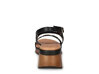 Vic Wedge Sandal