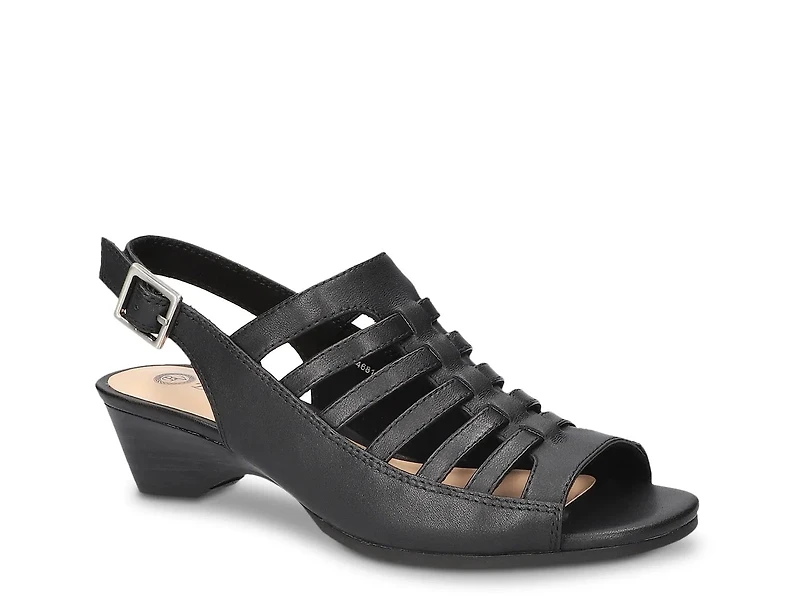 Yakira Sandal
