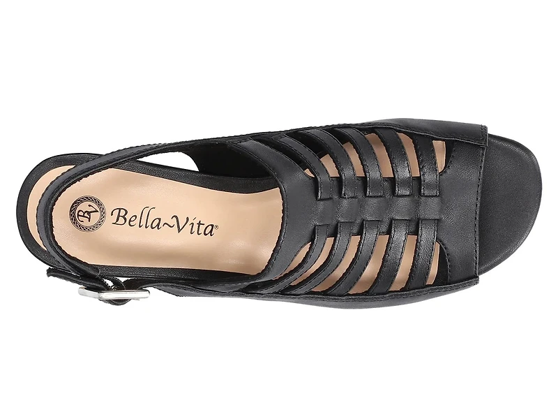 Yakira Sandal