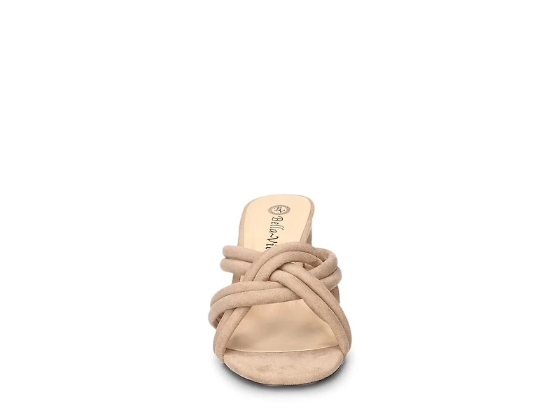Carmen Sandal