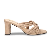 Carmen Sandal