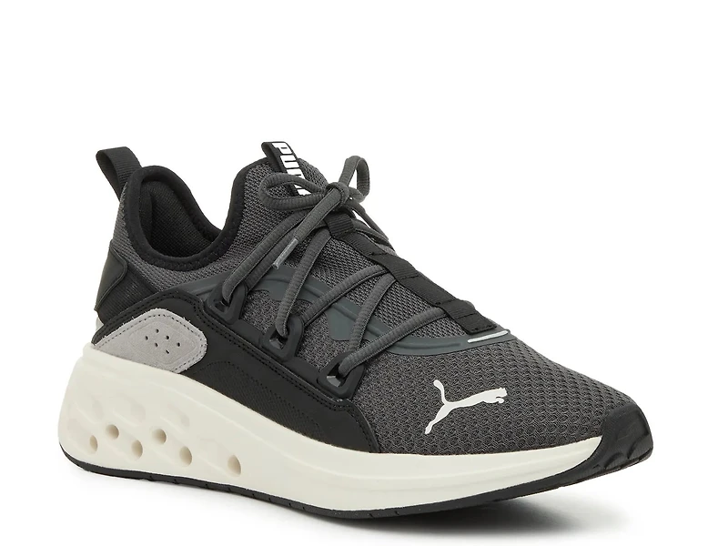 Softride Frequence Street Sneaker