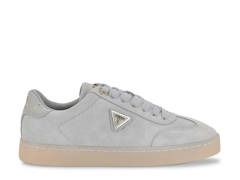 Jazlie Sneaker