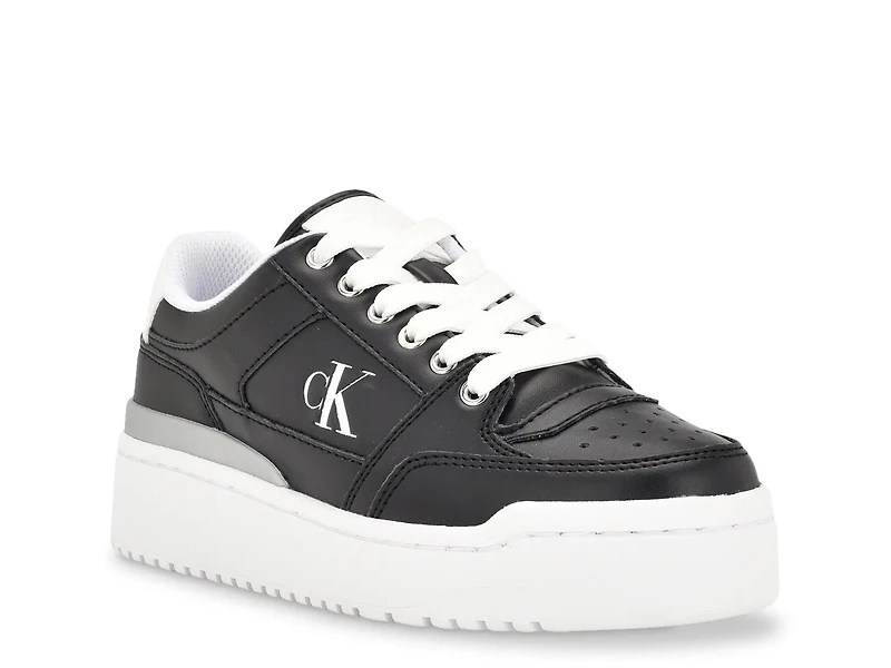 Alondra Sneaker